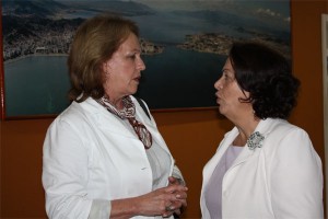 Anita Pires, presidente da ABEOC, e Ideli Salvati, ministra de Relações Institucionais